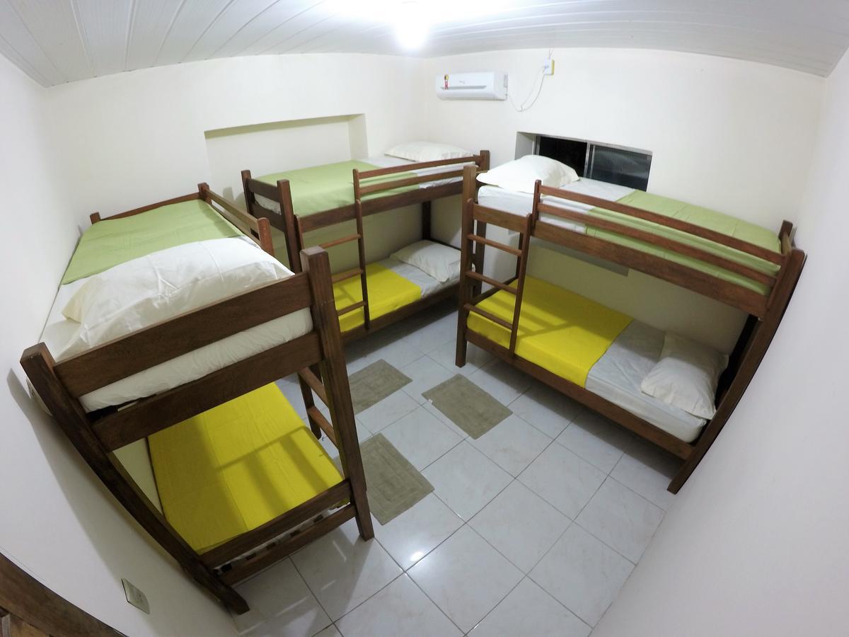 Ilha Hostal *