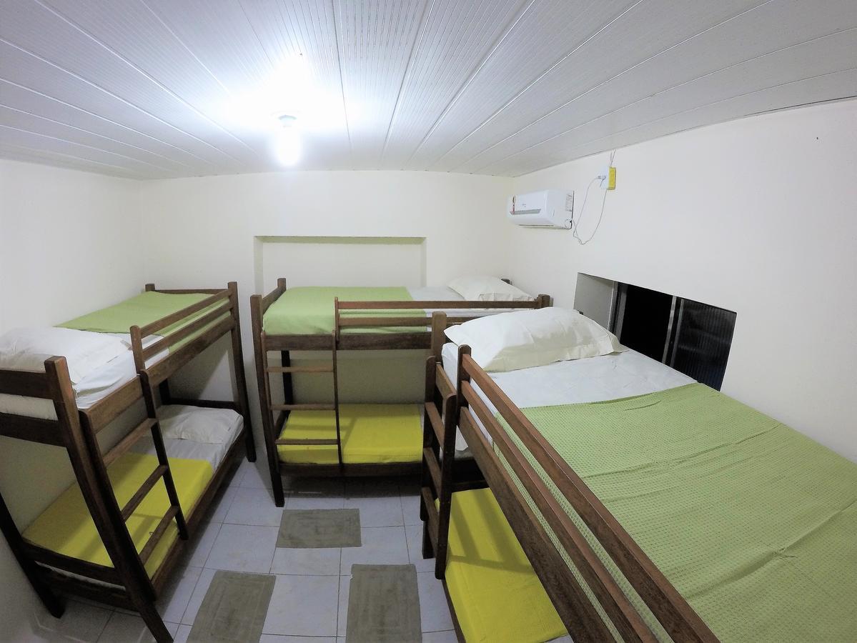 Hostal Ilha *